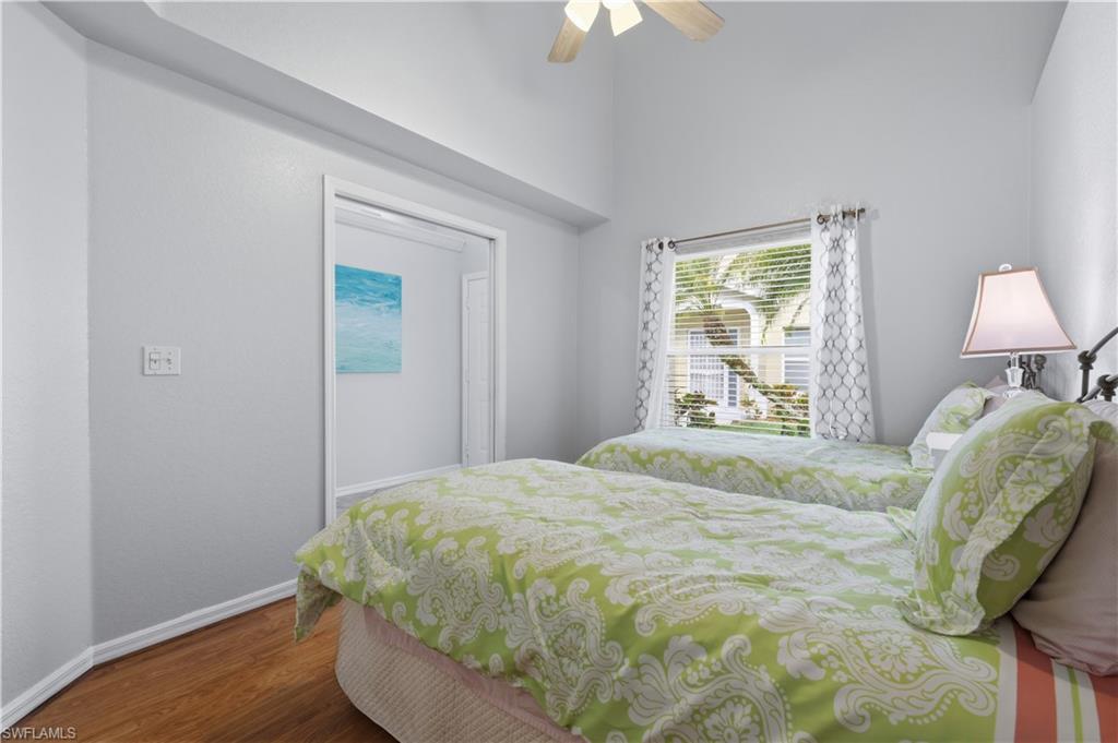 5778 Greenwood CIR photo 6