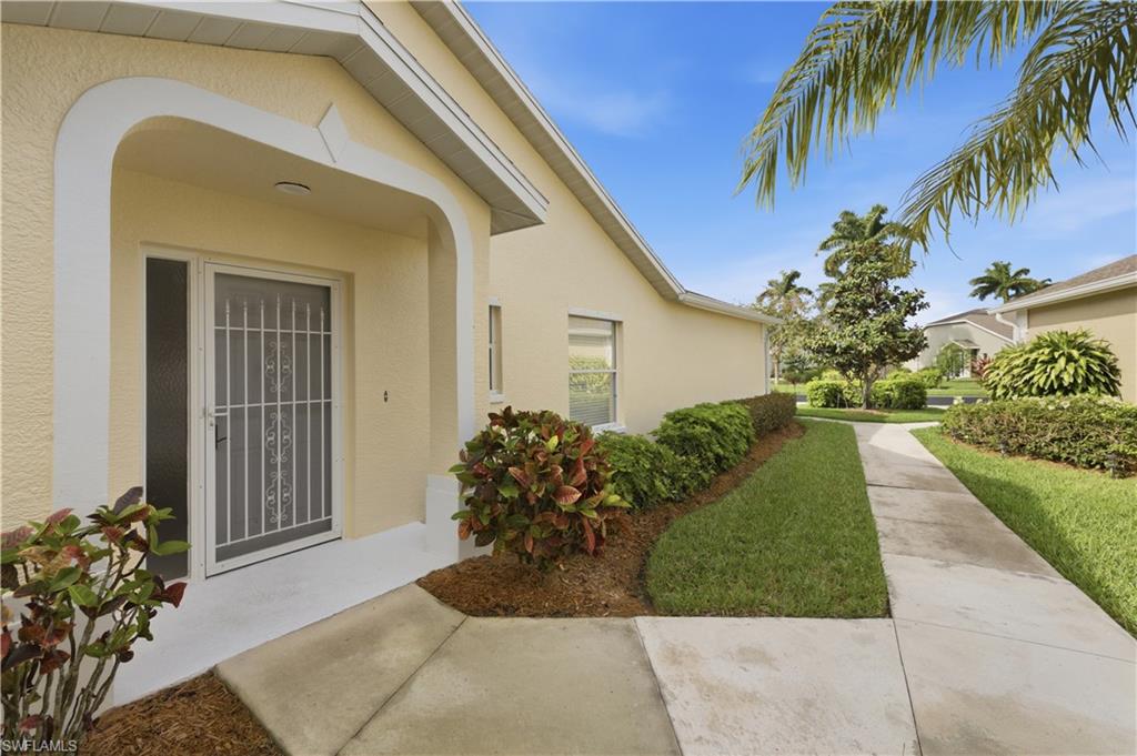 5778 Greenwood CIR