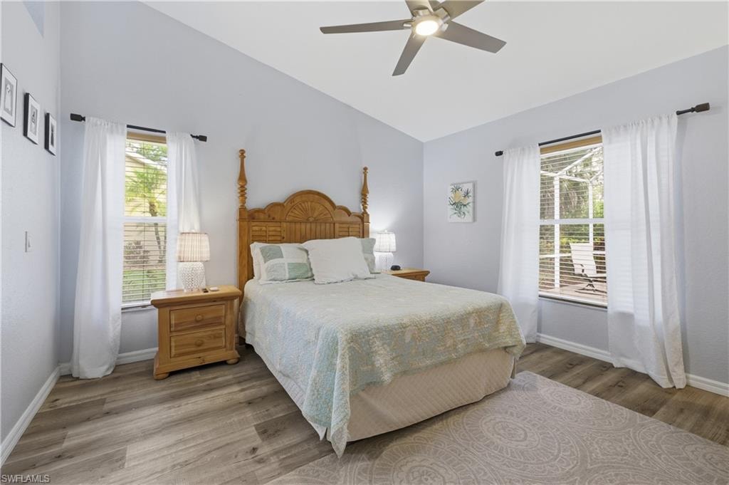 5778 Greenwood CIR photo 19