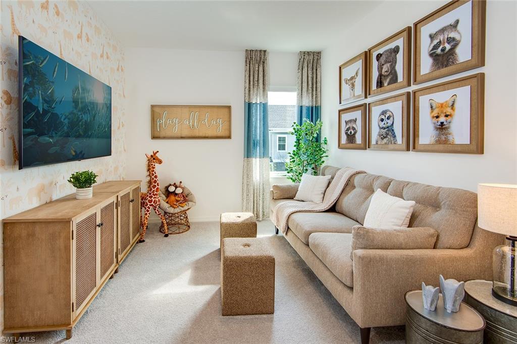 17319 Peregrine WAY photo 8