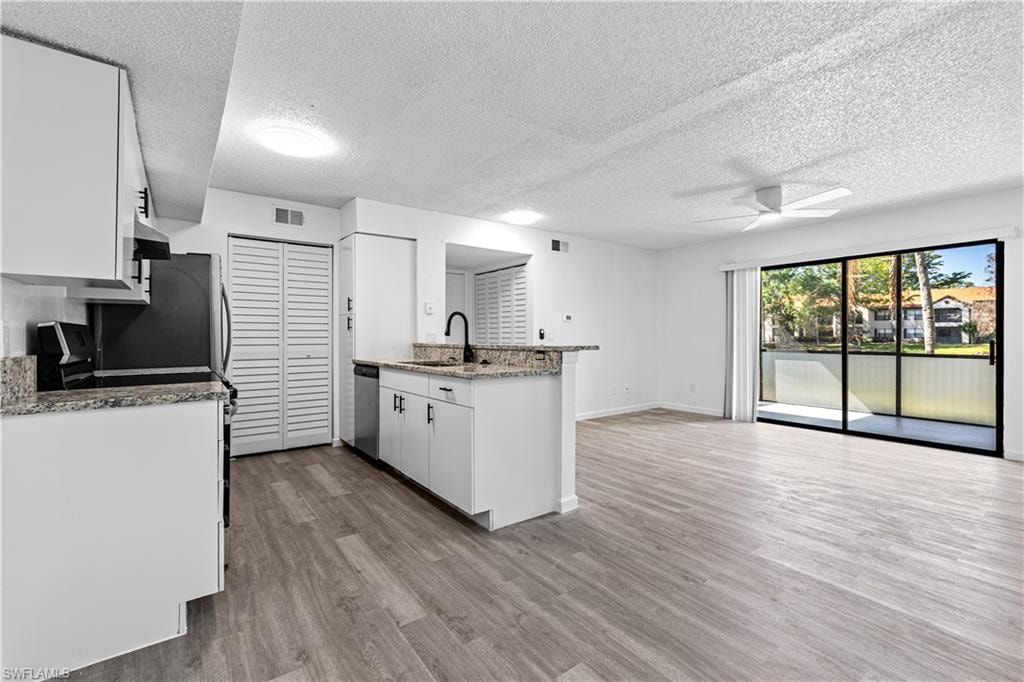 2094 Arbour Walk CIR 3018 photo 12