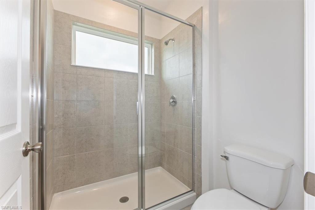 17327 Peregrine WAY photo 13