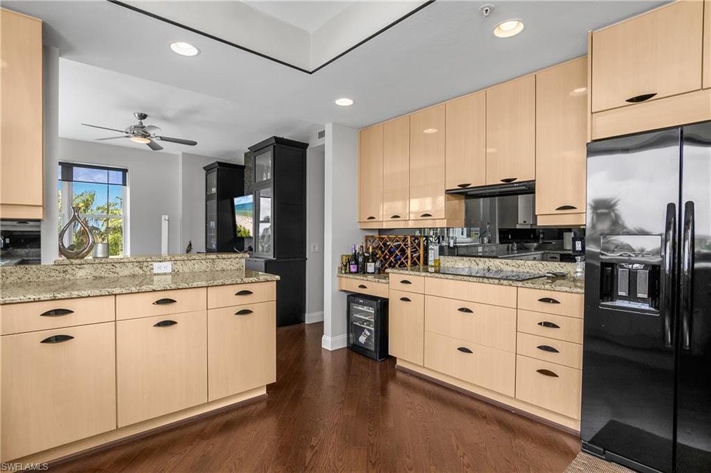 425 Cove Tower DR 504 photo 14
