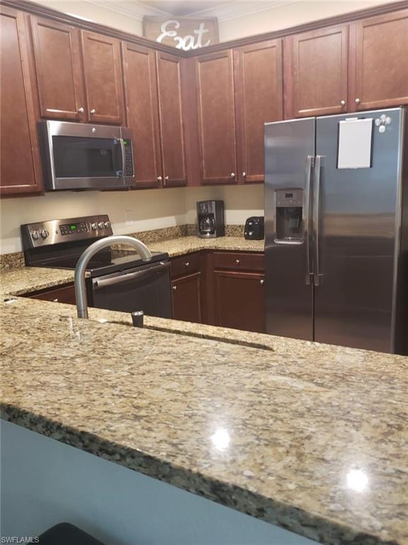 10285 Via Colomba CIR photo 12