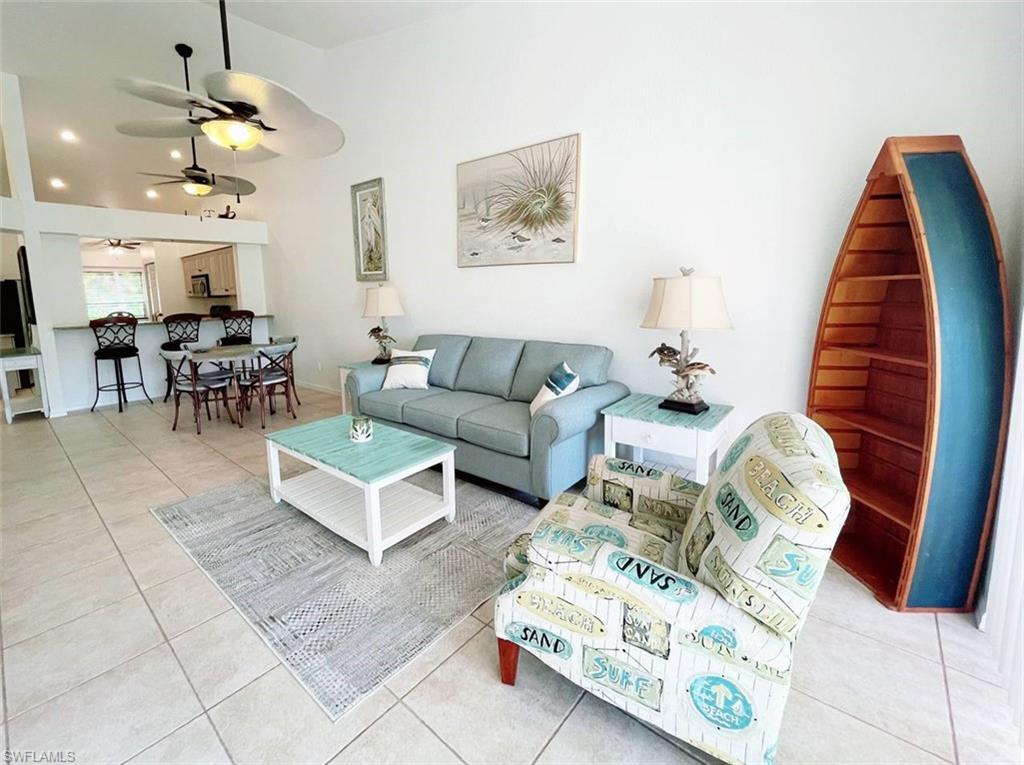 2037 Crown Pointe BLVD photo 10