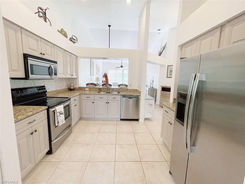2037 Crown Pointe BLVD photo 15