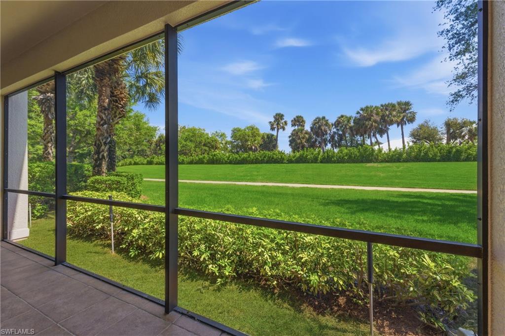Wow .. let's check out the Back Yard