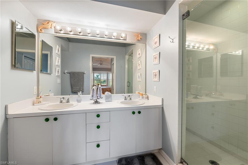 26991 Clarkston DR 8202 photo 17