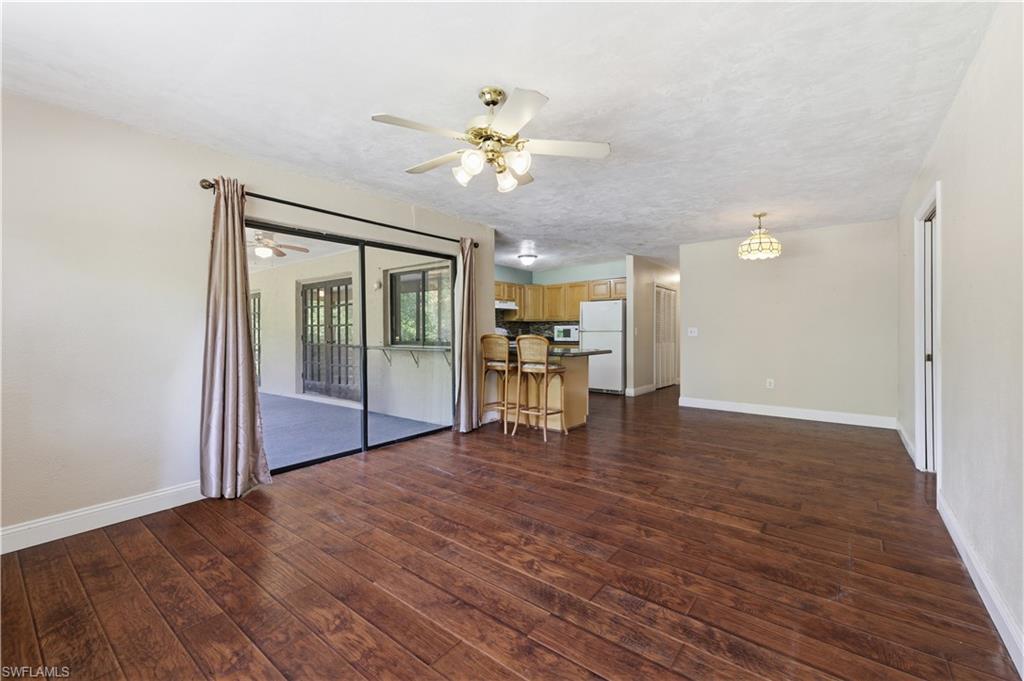 5681 Bur Oaks LN photo 20