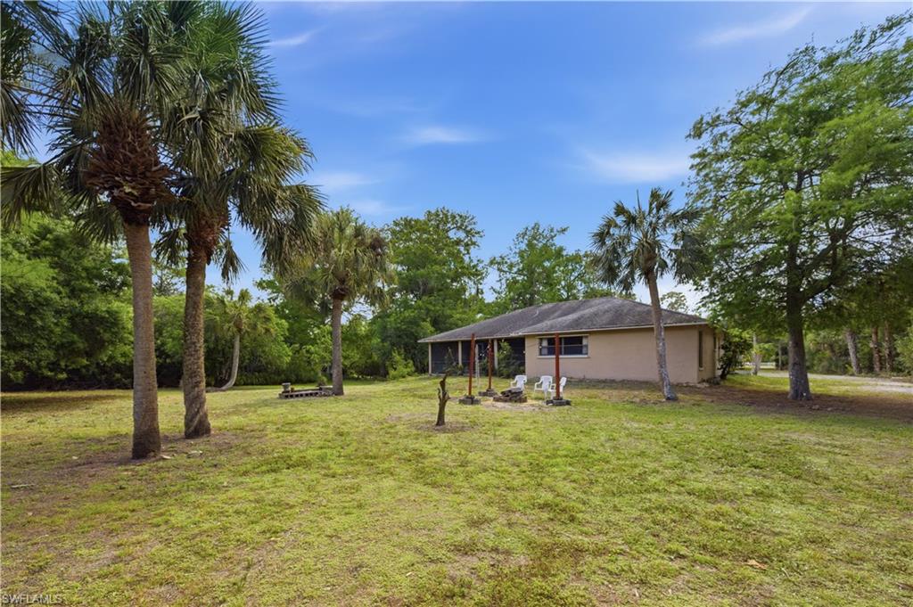 5681 Bur Oaks LN photo 11