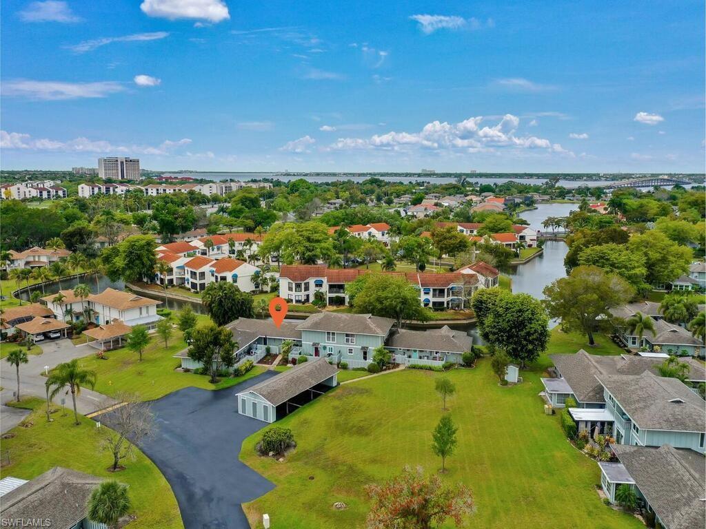 4263 Island CIR D