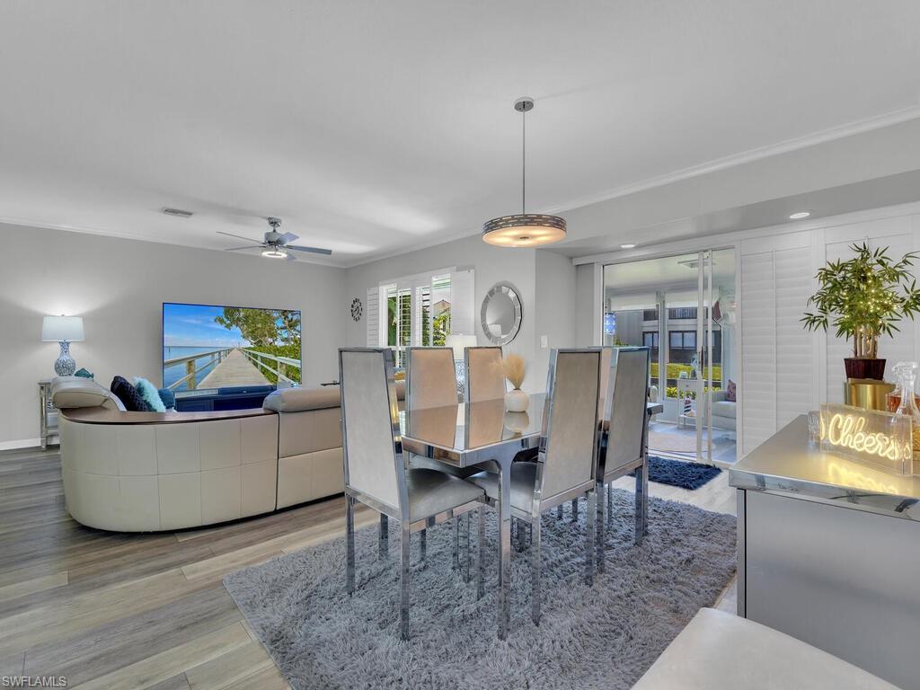 4263 Island CIR D