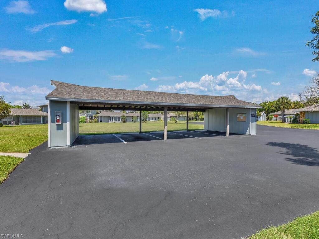4263 Island CIR D photo 35