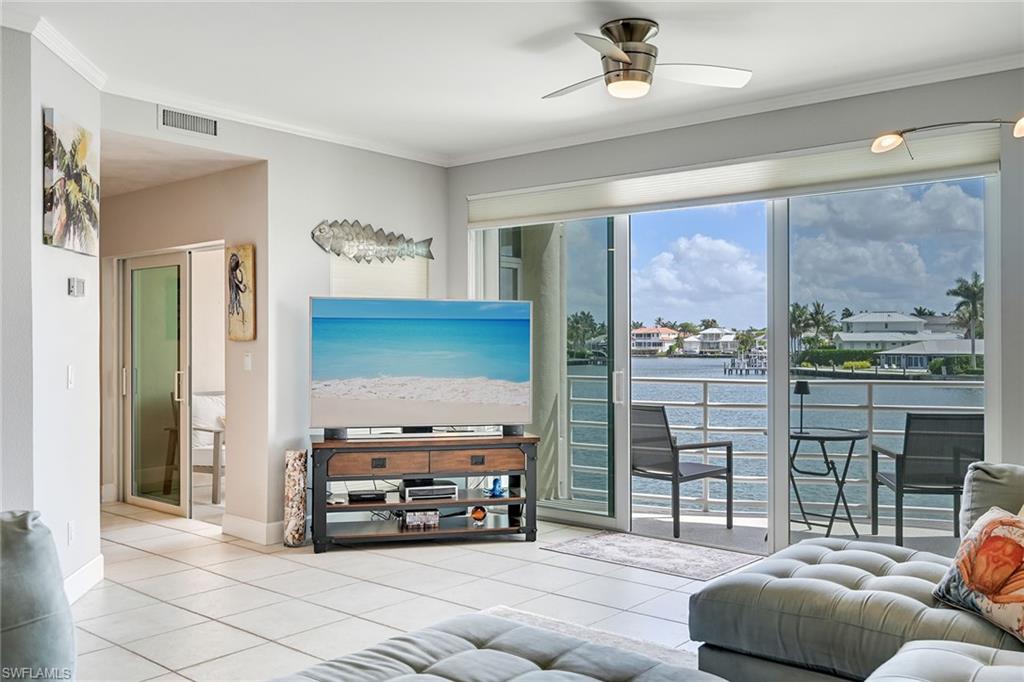 4530 Gulf Shore BLVD N 2-122
