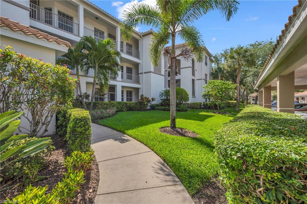 8253 Parkstone PL 106