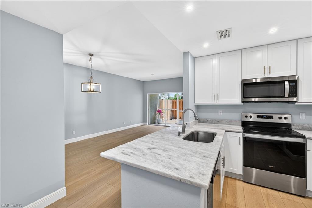 4109 Bellasol CIR 1113 photo 14