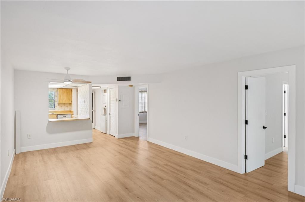 499 Forest Lakes BLVD 305 photo 11