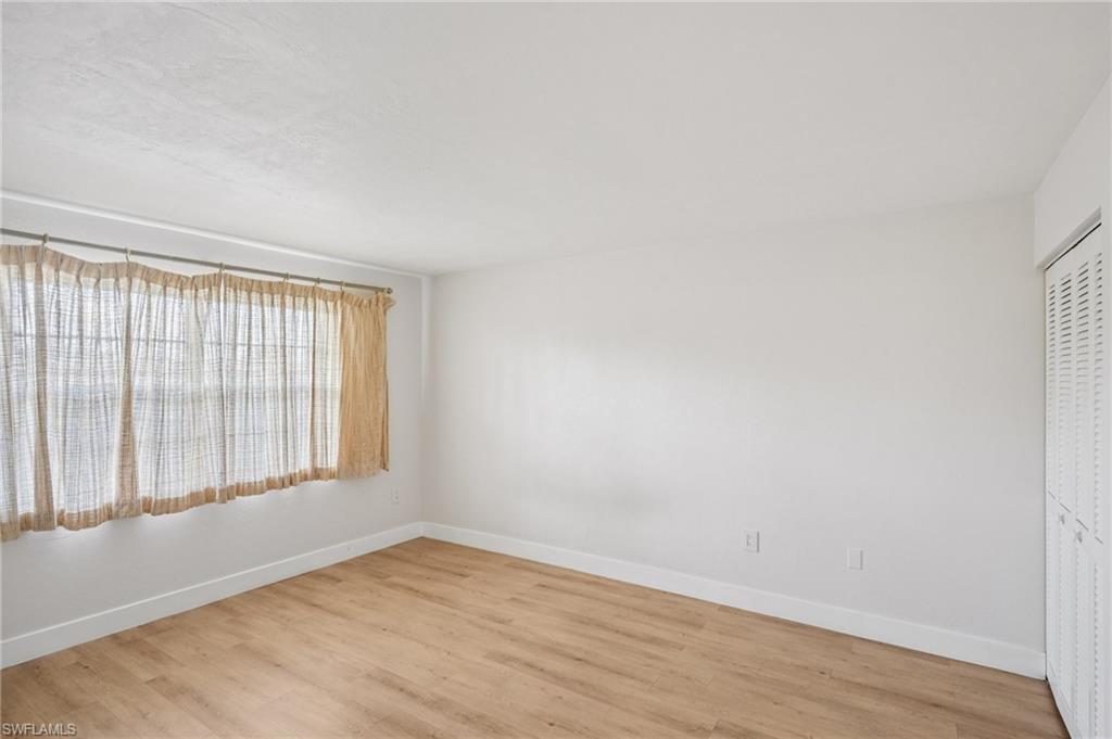 499 Forest Lakes BLVD 305 photo 21