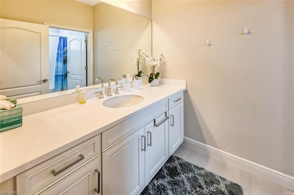 6954 Avalon CIR 707 photo 14
