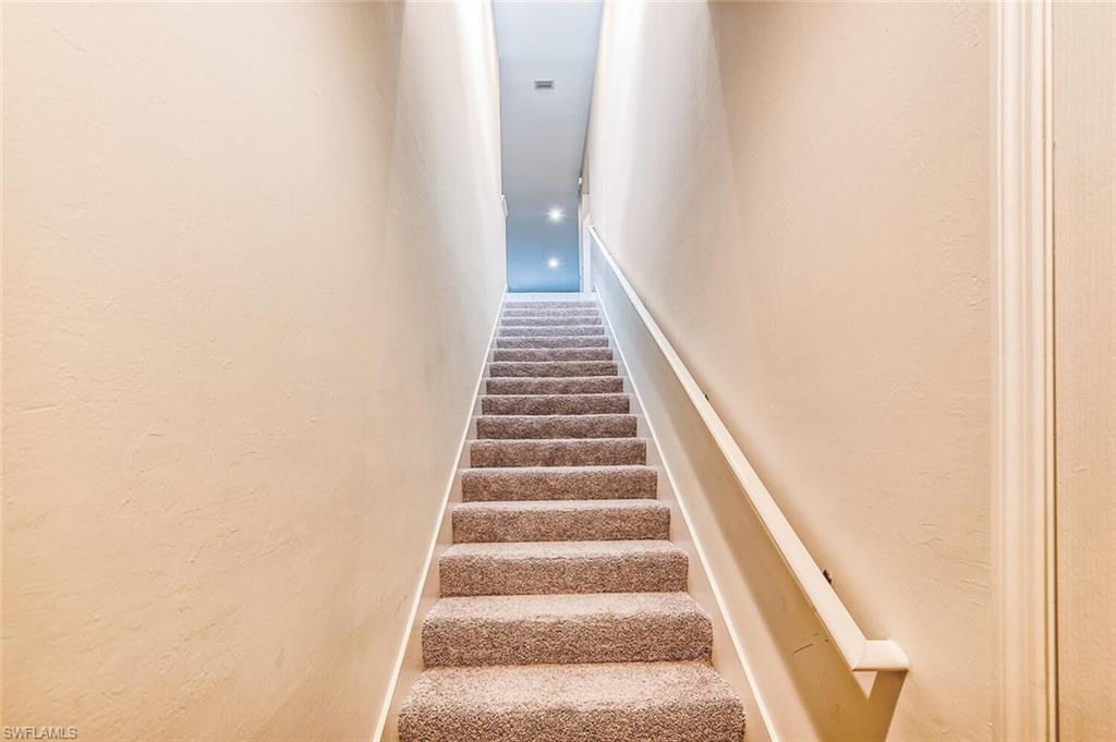 6954 Avalon CIR 707 photo 11