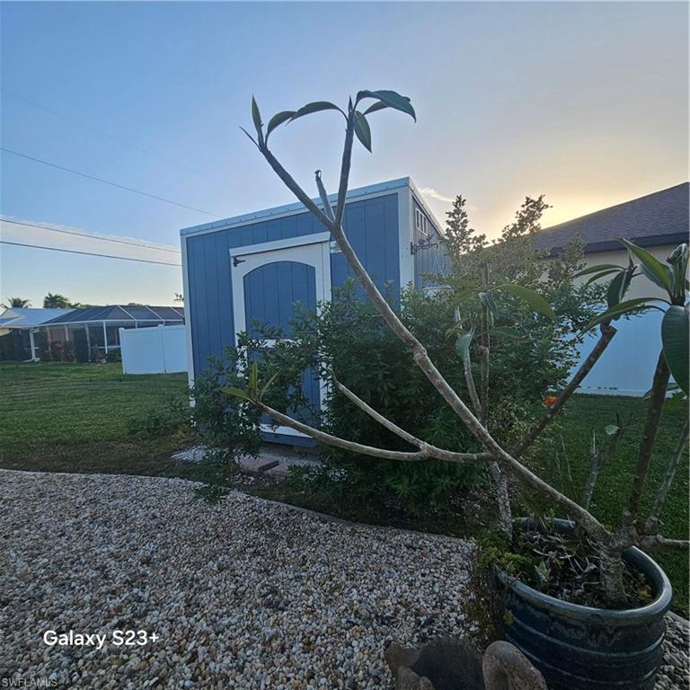234 SE 44th ST photo 20