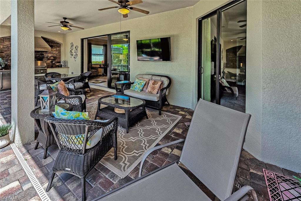 9415 Piacere WAY photo 22
