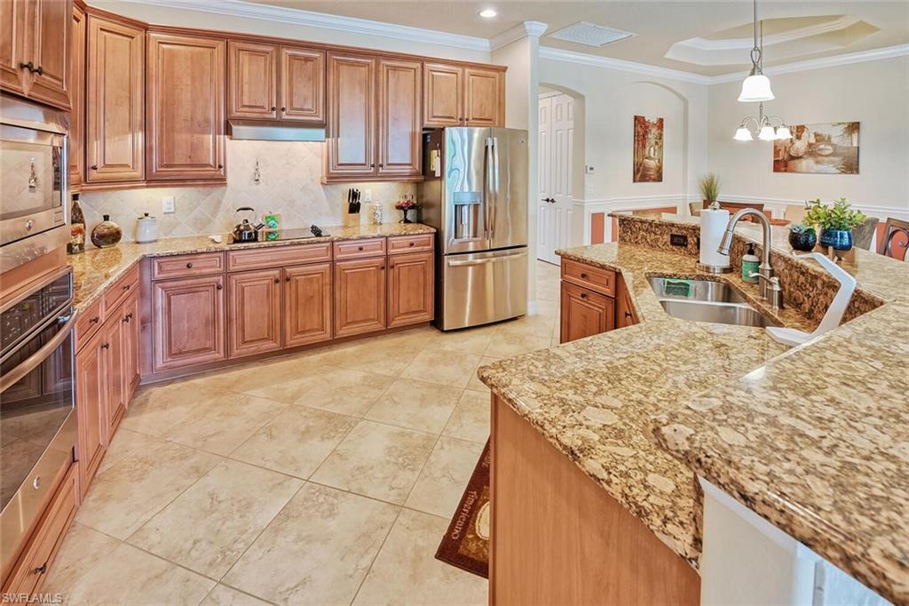 9415 Piacere WAY photo 9