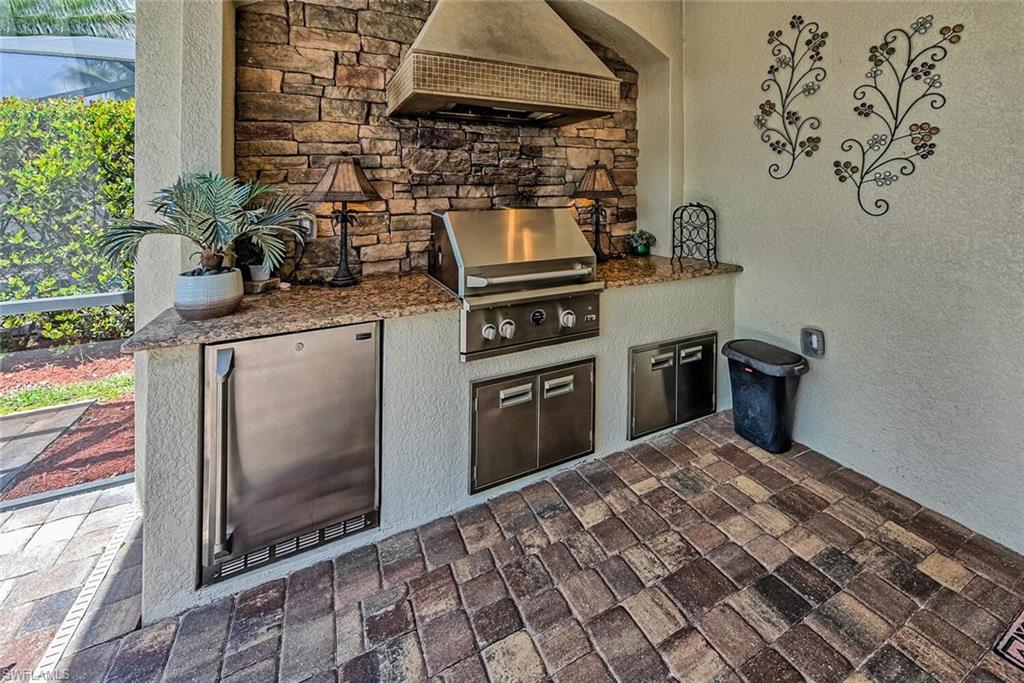 9415 Piacere WAY photo 21