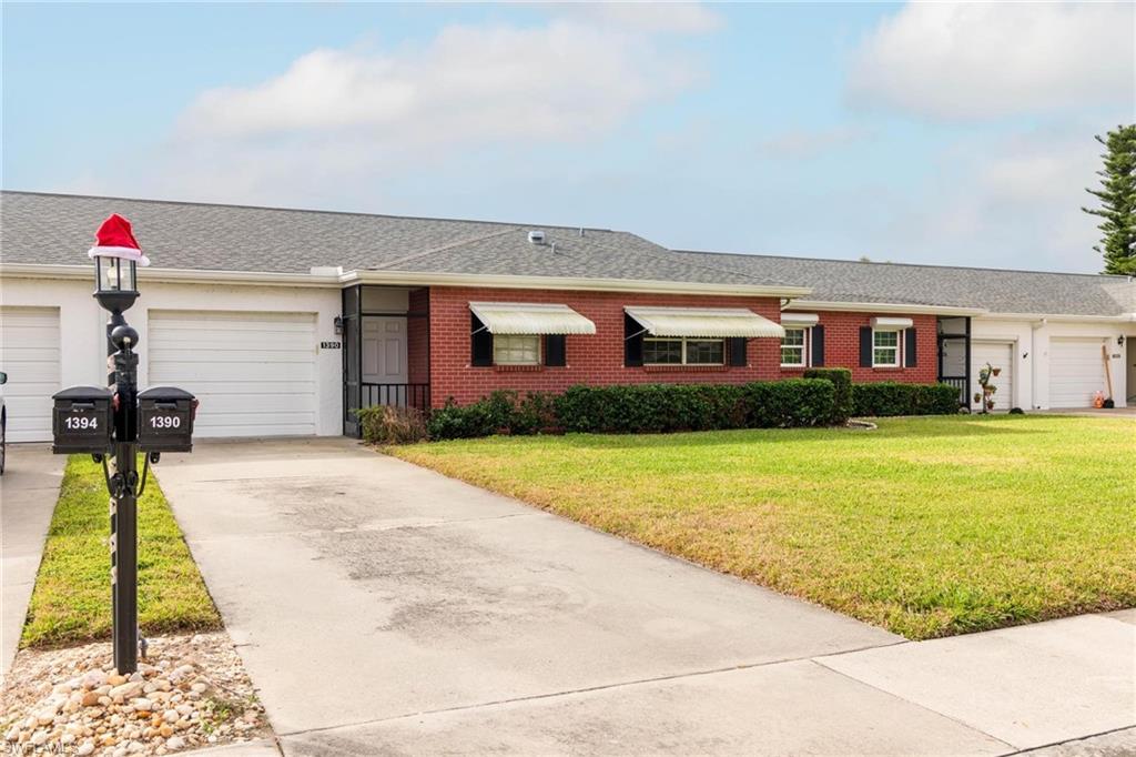 1390 Myerlee Country Club BLVD