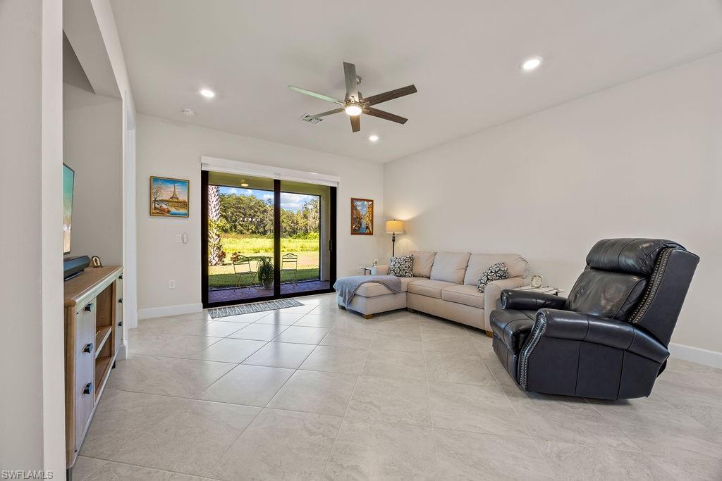 5931 Mayflower WAY photo 16