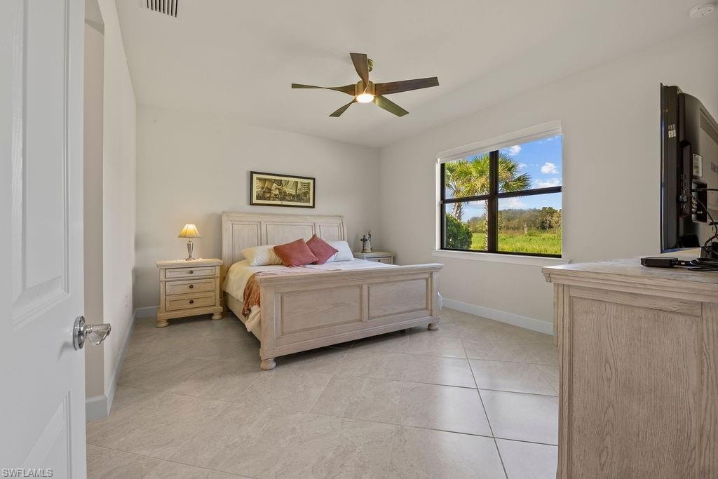 5931 Mayflower WAY photo 11