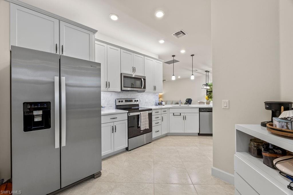 5931 Mayflower WAY photo 21