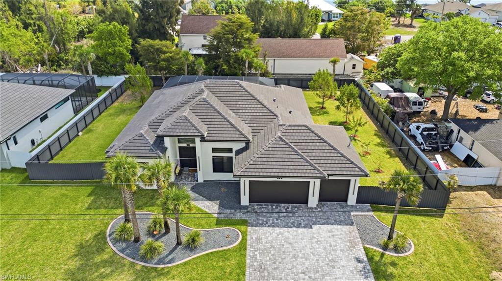 423 SW 19th AVE
