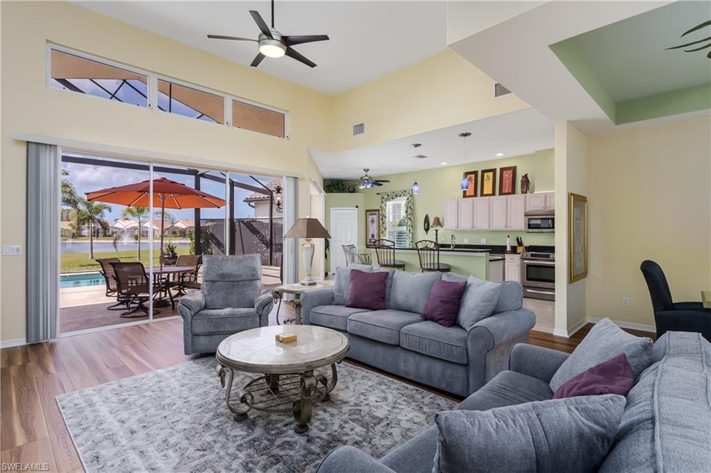 Living Room - 1