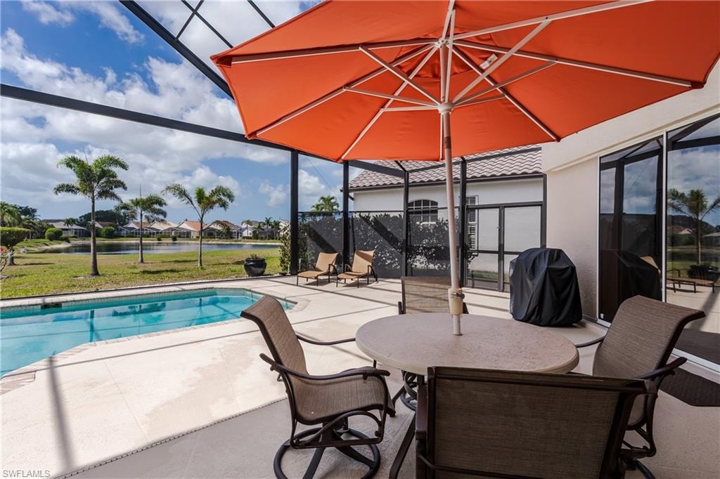 Pool & Lanai - 3