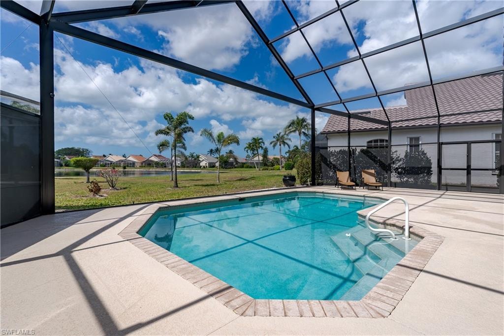 Pool & Lanai - 4