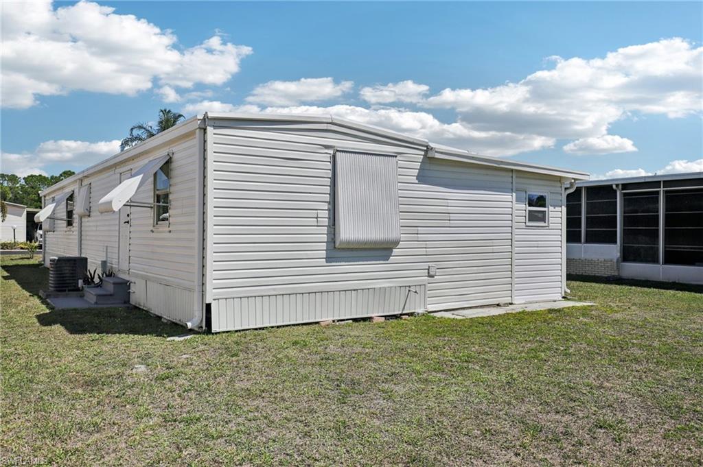 9806 Sugarberry WAY photo 22