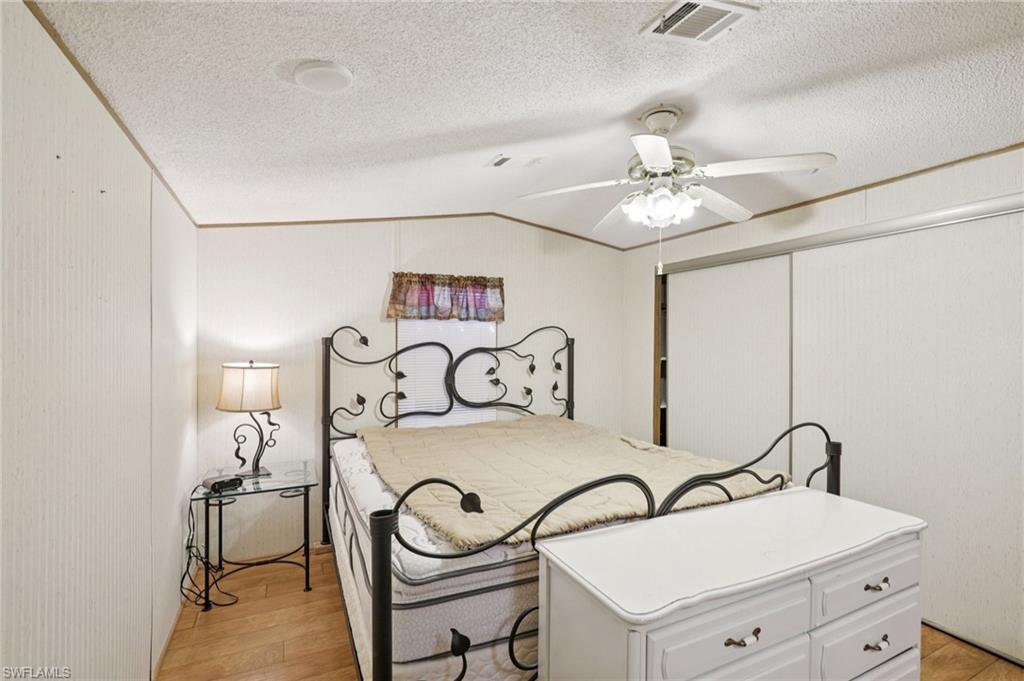 9798 Sugarberry WAY photo 18