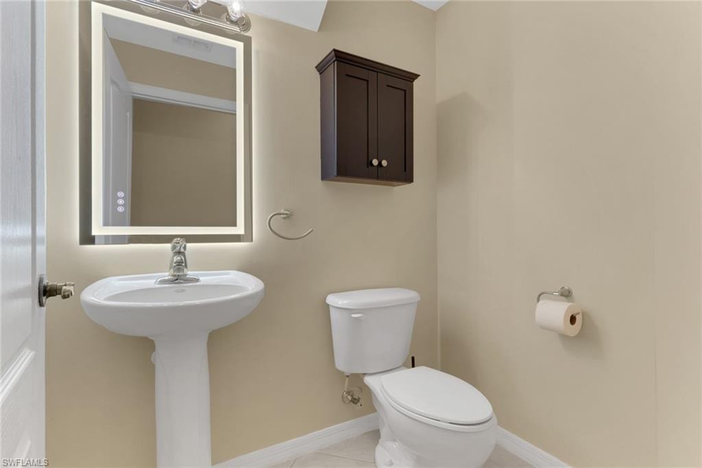 10260 Olivewood WAY 58 photo 12