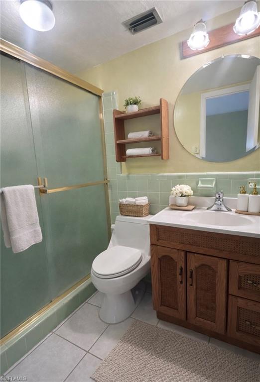 2210 Gardenia WAY photo 22