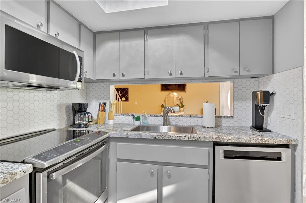 3309 Prince Edward Island CIR 2