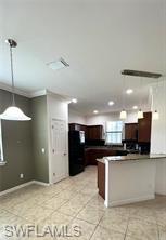304 SW Trafalgar PKWY photo 9