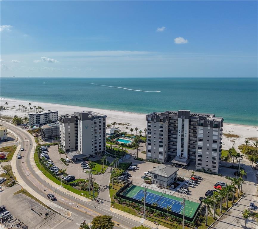 2810 Estero BLVD 713 photo 33