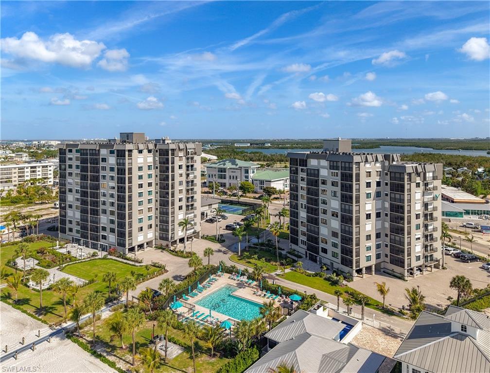 2810 Estero BLVD 713 photo 29