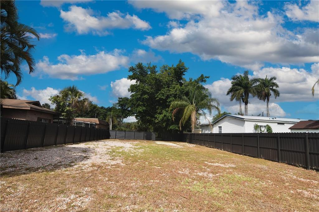 2228 Marina Park DR photo 17