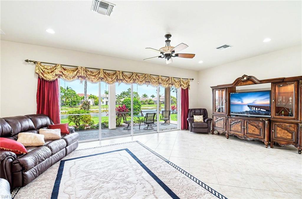 14809 Canton CT