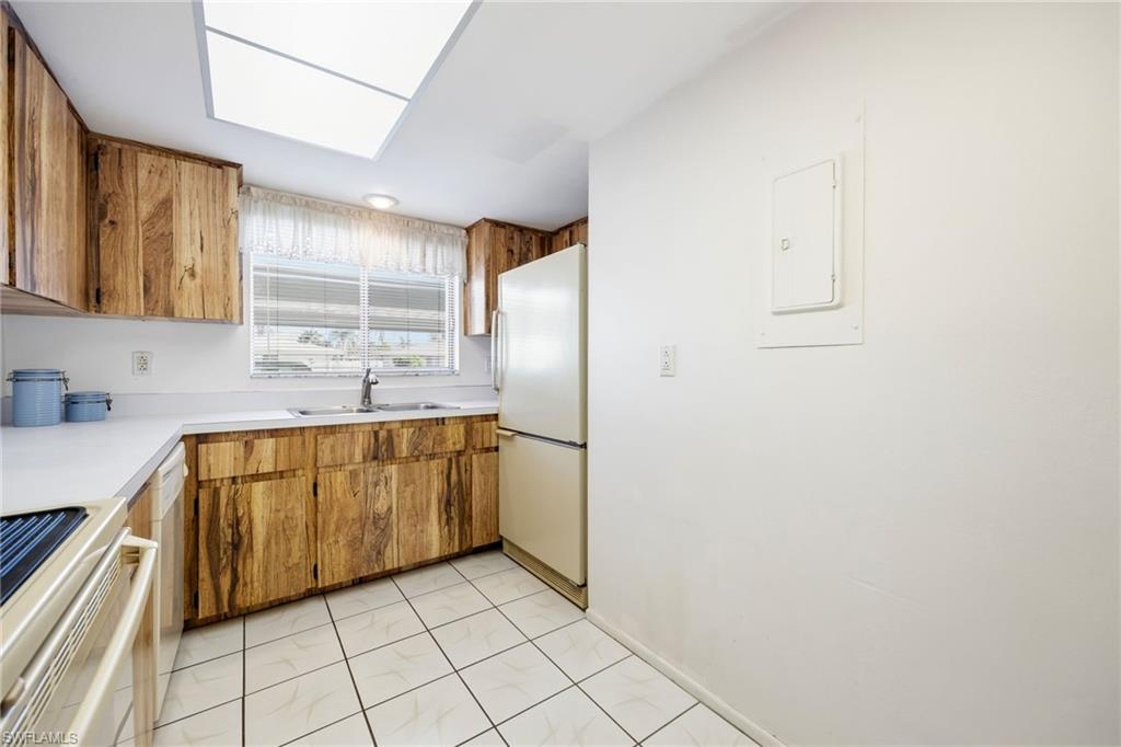 1322 SE 40th ST 2 photo 12