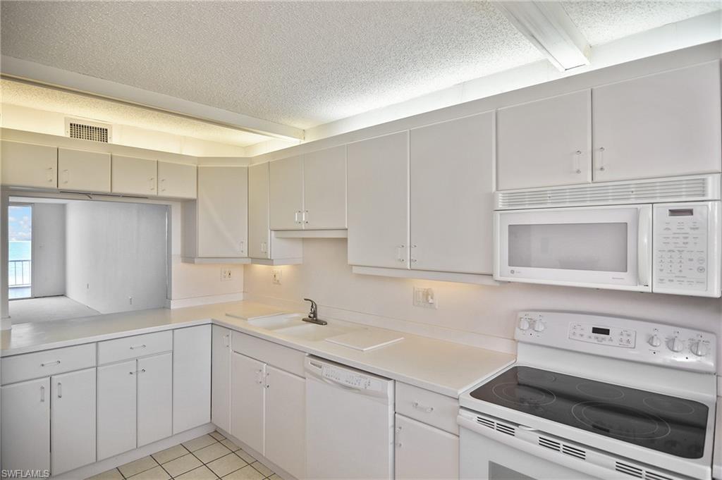 200 Periwinkle WAY 225 photo 30