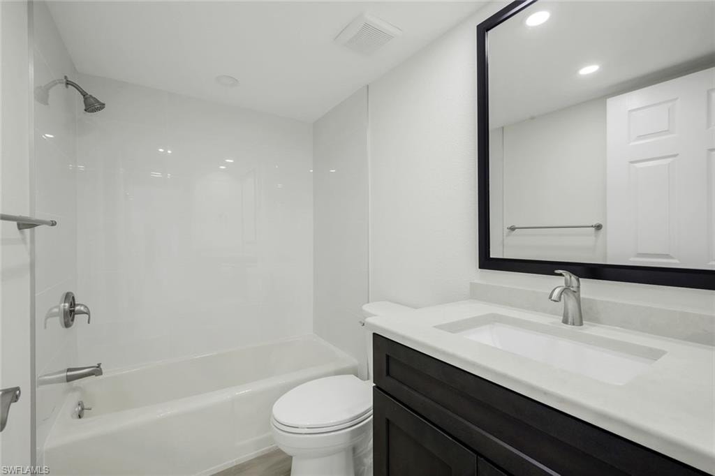 15011 Punta Rassa RD 403 photo 16