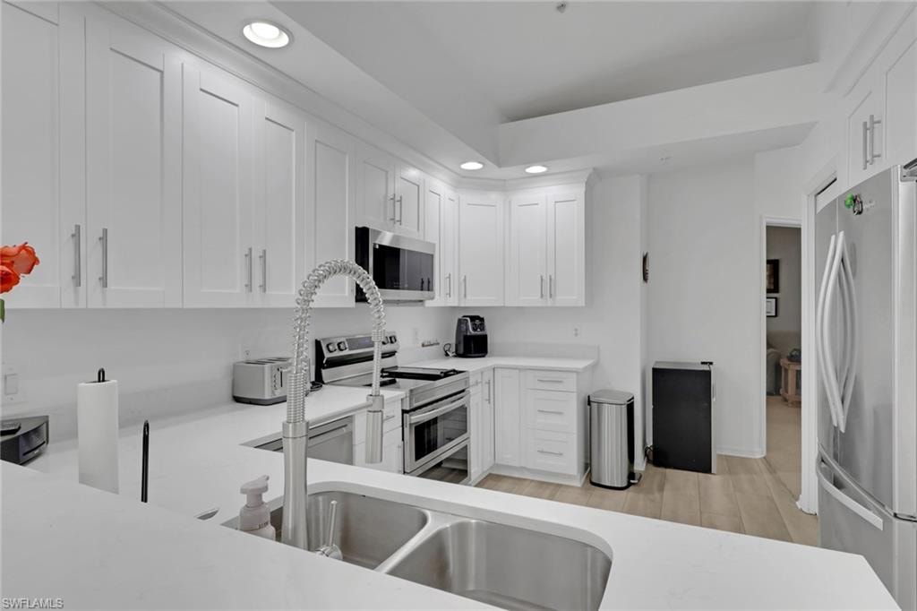 3435 Laurel Greens LN S 203 photo 6